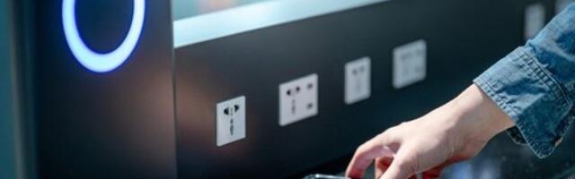 Punjenje telefona na aerodromu može da bude opasno: Stručnjaci objasnili zašto (VIDEO)