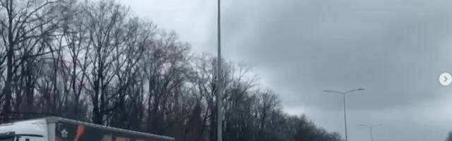 Teretnjaci na izlaz čekaju sat vremena na Batrovcima i Šidu, danas pojačan saobraćaj