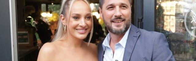 Popustile im kočnice! Marko dohvatio Lunu u vodi, sve puca od strasti: Kao nekad pod pokrivačem