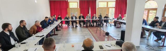 U Petnjici održan okrugli sto “Bošnjaci – Šta i kuda dalje?”