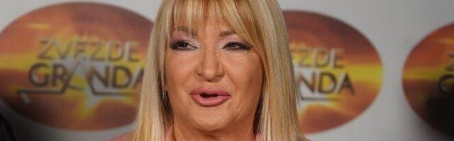 Stilski nameštaj i prostran vrt! Zavirite u luksuznu kuću Goce Lazarević (FOTO)