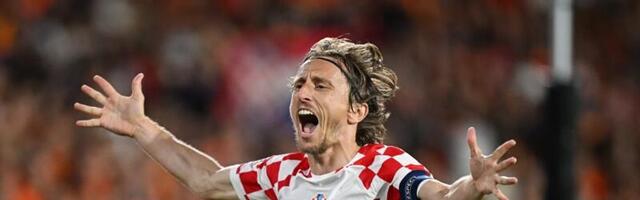 MODRIĆ NAPUŠTA REAL MADRID, OSVANULA NAJGORA NASLOVNICA IKAD: Ovo je skandalozno!