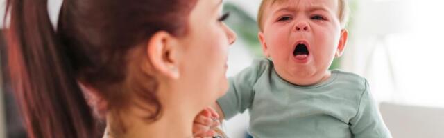 HITNO ODVEDITE DETE KOD LEKARA AKO PRIMETITE OVE SIMPTOME! Novi virus kosi mališane i odrasle širom Srbije, a pedijatre posebno BRINE JEDNA STVAR