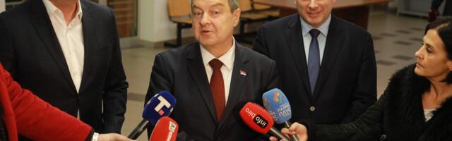 Predstavnici SPS, predvođeni Dačićem, stigli na konsultacije u Predsedništvo Srbije