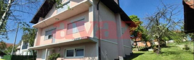 Detalji tragedije u Srebreniku: Suprugu ubio nožem, pa se obesio u dvorištu