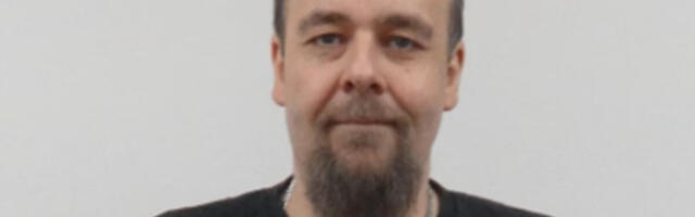 OSUĐENI UBICA POBEGAO TOKOM IZLETA! Policija na nogama: Ako vidite ovog čoveka, ne približavajte mu se!