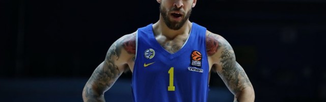 Vilbekin promašio produžetak, Asvel opet sačuvao svoje dvorište