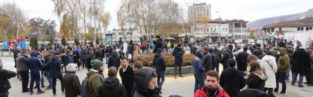 Prekršajni sud u Novom Pazaru odlučuje o dve prijave protiv učesnika protesta