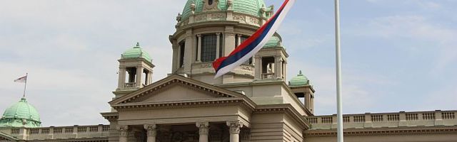 Srbija dobija novi sastav skupštine, poslanici polažu zakletvu