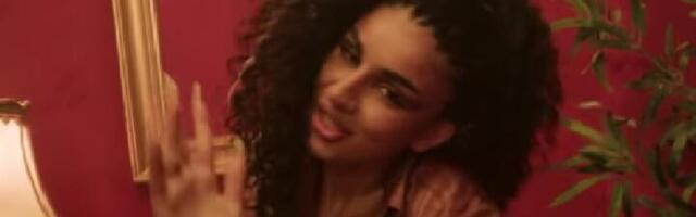 Pevačica tvrdi da joj je Crna Gora omiljeni GRAD (FOTO)