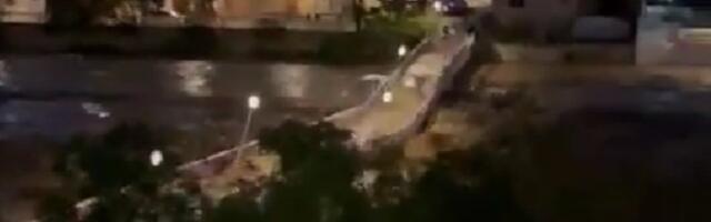 Horor scene poplava u Španiji, broj žrtava RASTE (VIDEO)