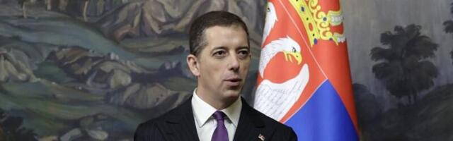 SRBIJA NEĆE DOZVOLITI DA BUDE UVUČENA U SPIRALU PROVOKACIJA Đurić: "Pozivamo međunarodne partnere da jasno osude ovakvu retoriku"
