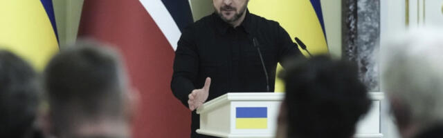 Зеленски: Русија лансирала 420 дронова и 39 ракета на Украјину