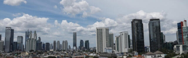 Самит Д-8 у Индонезији одложен