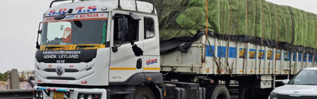 Теретњаци на Батровцима чекају четири сата, на осталим прелазима без задржавања