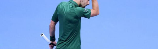 OBRUKAO SE U BEOGRADU, PA DOŠAO NA NOLETA: Pogledajte ko je gledao Đokovića u Atini!