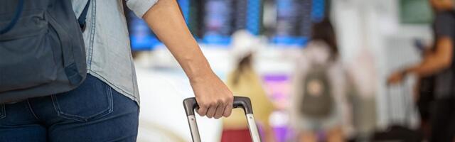 Ako vidite ovo na aerodromu, znajte da je prevara! Masovno nose jastuke oko vrata, a unutra nije ono što mislite: Ovako putnici varaju sistem!