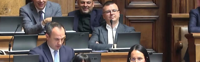 Скупштинске камере раскринкале Парандиловићево објашњење
