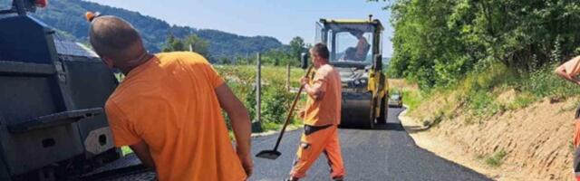 Novi kilometri asfalti u ivanjičkoj opštini