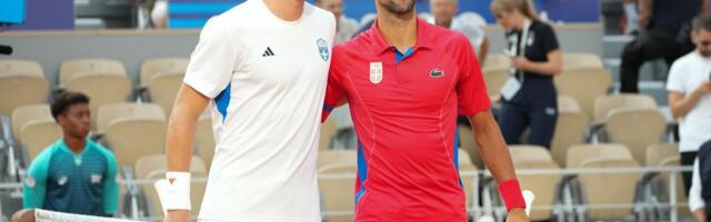 Novak ima novog partnera, on se oglasio i okačio hit fotografiju koja kruži internetom: “Vaš novi…”