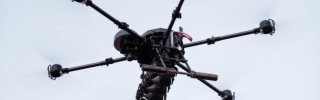 Пожар у Руској рафинерији након пада дронских остатака