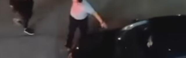 ODMAH U ZATVOR! Bahati muškarac drvenom motkom usred noći razbio 30 AUTOMOBILA NA PARKINGU!