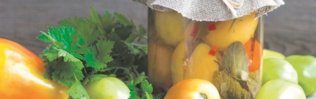 EVO KAKO DA NE IZGUBITE VITAMINE! Najčešće greške kod čuvanja i spremanja povrća