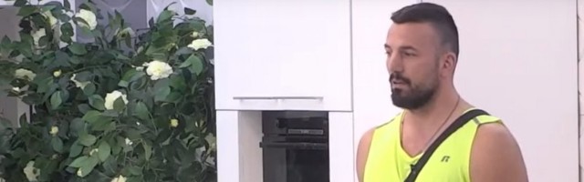 ČUDO NEVIĐENO! Crnogorac dokazao da voli žene: Tomović najzad overio devojku u "Zadruzi 4"!