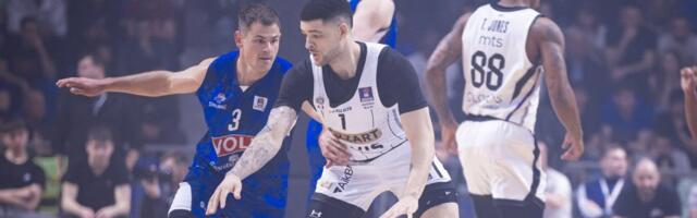 "Grobari" bljuju vatru, udarili po Obradoviću: Daj otkaz, odlazi, idi u penziju, marš ti i Savić, sramota...