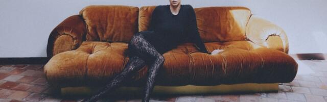 Kendal Džener i Calzedonia lansiraju must-have mrežaste čarape za jesen/zimu 2025.