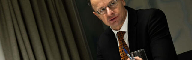 Сијарто шаље мрачно упозорење Европи