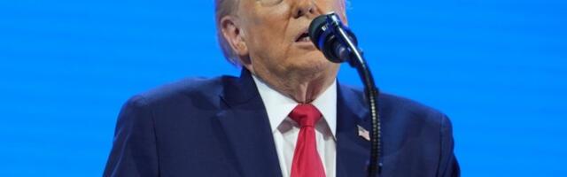 "AKO NAS ODBIJETE ZA GRENLAND - ZAPAMTIĆEMO!": Tramp zapretio Danskoj u Davosu, pa ismevao Makrona (VIDEO)