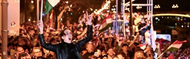 SLAVILO SE DO ZORE: Vatromet i slavlje na ulicama Budimpešte nakon pobede Mađara na izborima (FOTO, VIDEO)