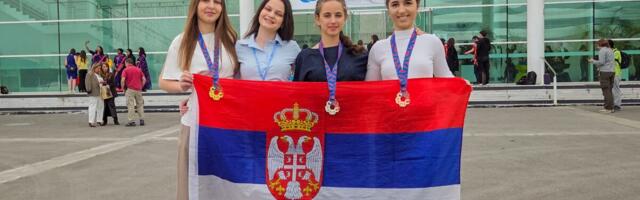 Zlatna, srebrna i bronzana medalja za srpske reprezentativke: Vanja, Nina i Irina izdominirale na Evropskoj matematičkoj olimpijadi u Francuskoj