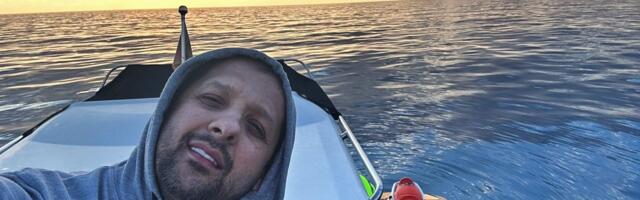 Naš pevač na jahti sa pet žena, a od trudne supruge ni traga ni glasa: "Oprosti mi!"