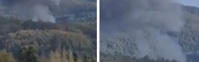 Prvi snimak sa mesta teške avionske nesreće. MiG-21 pao u selo Brasina, veliki oblak dima se nadvio