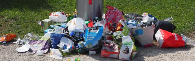 Pali kriminalci koji su prodavali hranu sa otpada