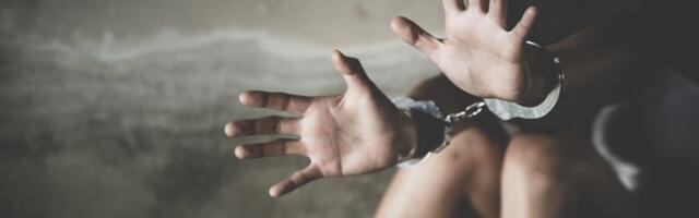 Raste broj žrtava trgovine ljudima, svaka druga žrtva dete! Opasnost najčešće vreba iz neposrednog okruženja