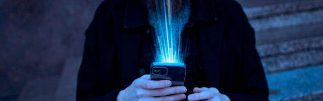 DA LI JE GREH KORISTITI DRUŠTVENE MREŽE U DANIMA VELIKOG POSTA: Velika duhovna borba u digitalnom vremenu