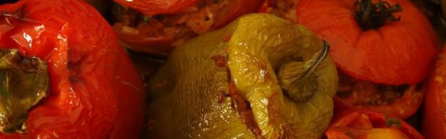 Predlog za posni ručak: Punjene paprike sa pirinčem i povrćem