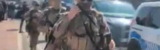 Pucnjava u zgradi vlade, napadač se zaključao u jednu od prostorija! Naoružani specijalci na licu mesta! (VIDEO)