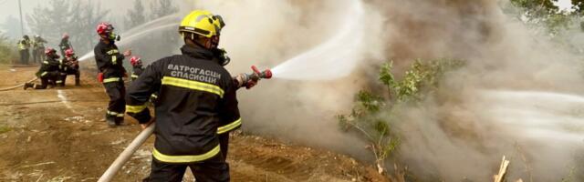 Jezive scene kod Kikinde: Vatra stigla do grobova, "hteo sam da se uverim da je grob mojih roditelja bezbedan"