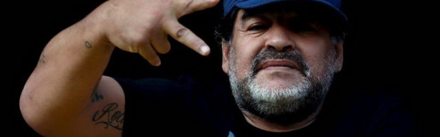 Preminuo legendarni Maradona