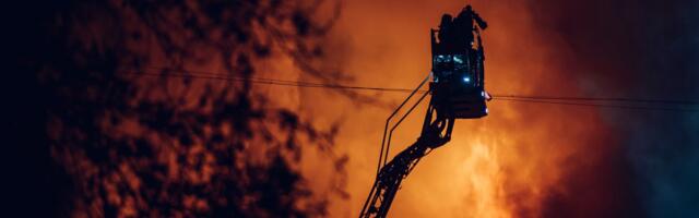 Gori čuveni poslovni kompleks u Tirani: Najmanje 11 povređenih, šteta je ogromna