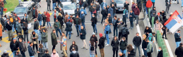 Раскол опозиције: међусобне оптужбе за издају и милионске проневере