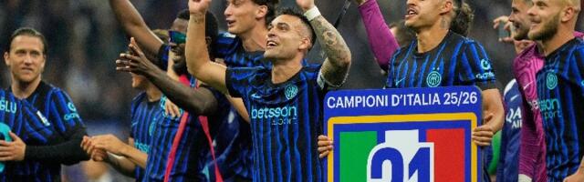 Inter je ponovo šampion Italije: Trofej i u rukama Aleksandra Kolarova
