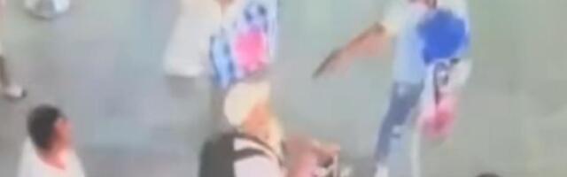 (VIDEO) Snimljena likvidacija jednog od najvećih narko bosova: Tinejdžer pucao u njega