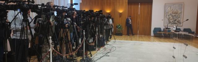Godinu i po dana bez kontrolnog tela: Može li se zaustaviti govor mržnje na televizijama u Srbiji?