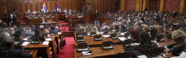 Ko su najveće skupštinske "ćutalice"? Neki nisu progovorili celu deceniju! (FOTO)