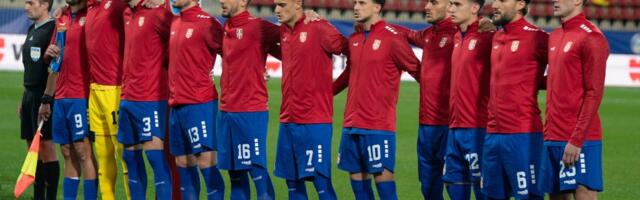 (POLUVREME) KIKS PETROVIĆA I AUTOGOL: Srbija mora da se trgne ako želi sva tri boda!